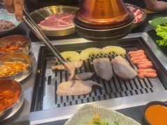 -臻牛烤肉