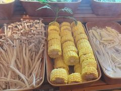 -牛YO寿喜烧·铁板烧和牛火锅自助(市府恒隆店)