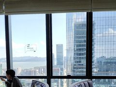 -深铁皇冠假日酒店·大堂吧