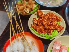 -四小区火锅·巷子里的重庆火锅(花照壁店)
