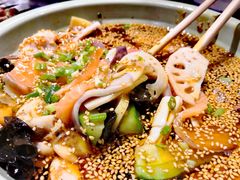 -马路牙子地桌烤肉(工体店)