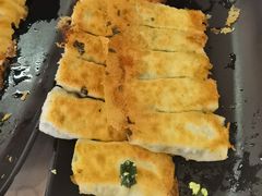 素三鲜-大眼锅贴饺子(河西店)