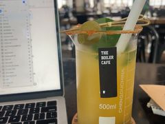 -锅炉咖啡·西餐·音乐酒厂