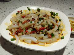 -兔行天下-鸿鹤鲜锅兔(中海国际店)