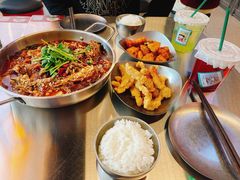 -蓉三少冒烤鸭·四川小吃集(北京首店)