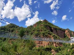 -爱情山风景区