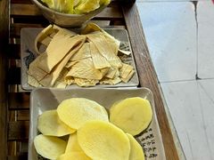 -秋语木桶鱼.酸菜鱼(开发区火车站店)