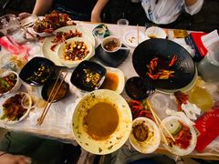 -巴厘龙虾·榜首油焖大虾(洞庭·艺术洋房店)