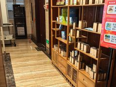 -颐而康按摩(八一桥总店)