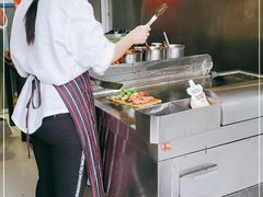 -海燕家人灌蛋饼(凤凰街店)