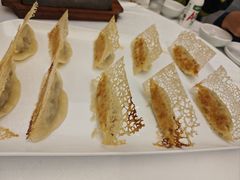 -品海楼·大连海胆锅贴馆(东港店)