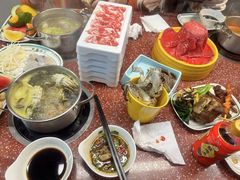 -四囍码头海鲜烧烤自助火锅(外滩南京东路悦荟广场店)