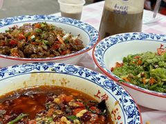 火爆毛肚-三只鸟本地特色菜馆(上饶总店)