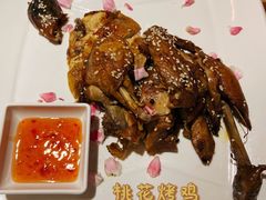 -蜜桃餐厅·伴山(绿宝广场店)