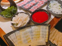 -哥老官重庆美蛙鱼头(日月光店)