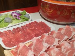 -欠火锅·水牛毛肚·团建聚餐·生日宴(何山路店)