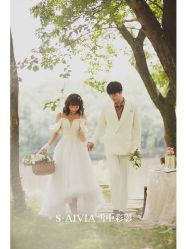 -雪中彩影婚纱摄影·微光艺术中心