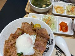 -熊吞·大碗丼烧肉饭(西市场嘉华店)