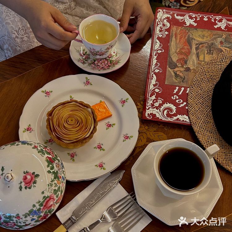 惠州首家中古瓷器小馆☕浪漫而神秘…