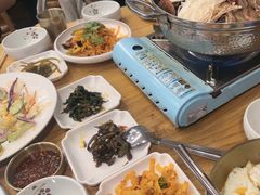 -青瓦餐厅·生鱼片·韩园烤肉(西塔店)