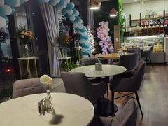 -荣耀.西式融合餐厅(留云湖店)