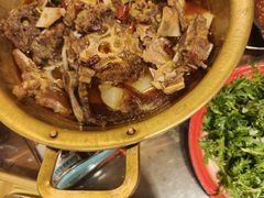 -破瓦寒窑·地摊烤羊排