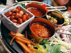 -禄婶鸡煲·打边炉