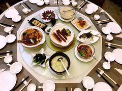 -忆食尚腊味煲仔饭(华南城店)