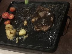 -必胜客(WOW象山涌金广场店)