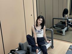 -乐刻瑜伽·普拉提·小瑜荚YogaPod(滨江银泰店)