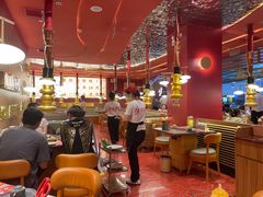 大堂-牛牛章·章鱼水煎肉(光谷世界城店)