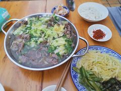 -杨三娘跷脚牛肉(羊子山西路店)