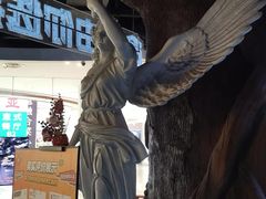 -暴风岛沉浸式体验馆(百联世纪店)