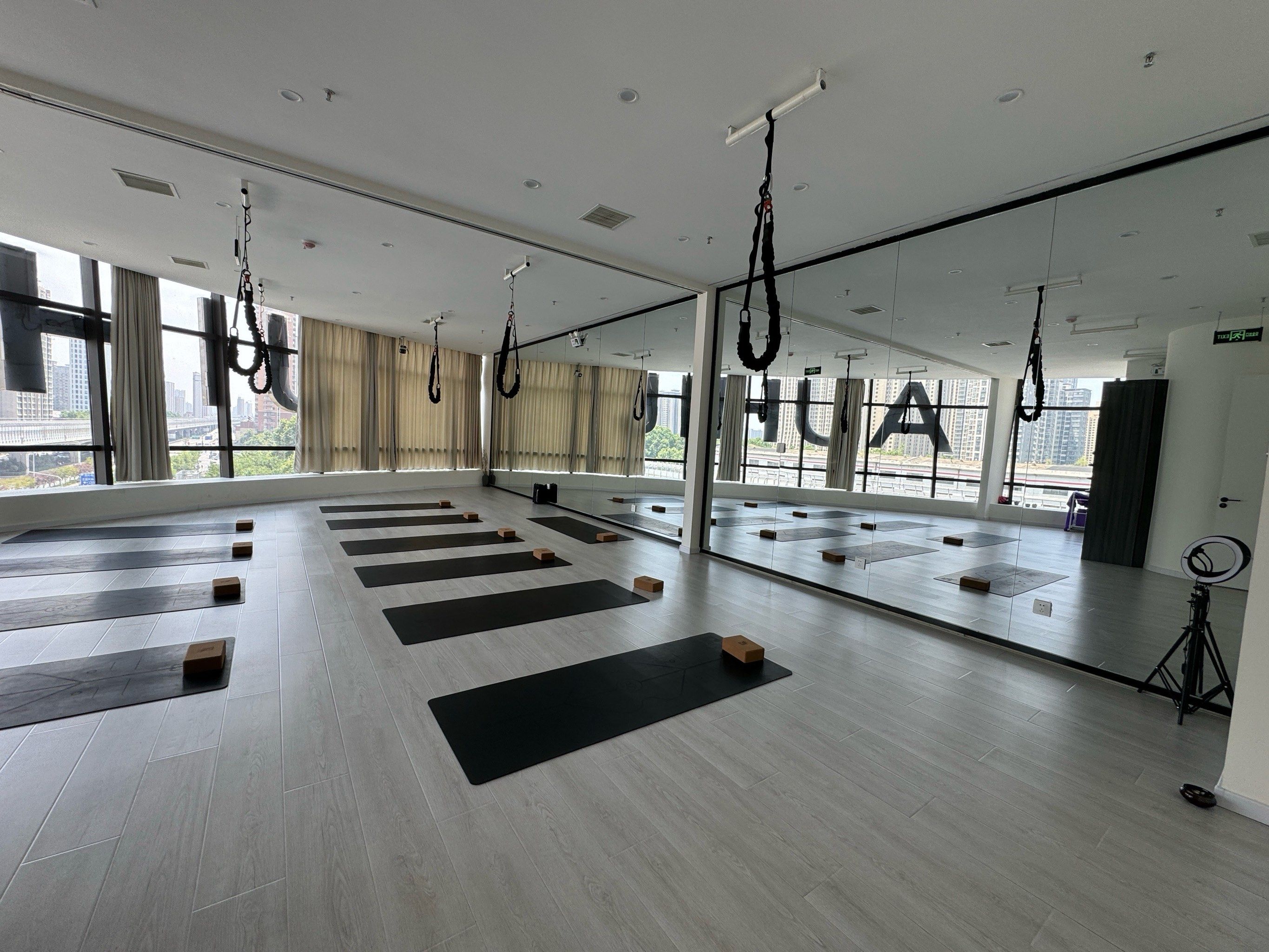 专业,普拉提五大器械也都是全的#每天坚持锻炼会有不一样的收获 #瑜伽