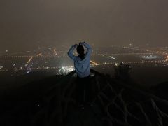 -鬼笑石后山停车场