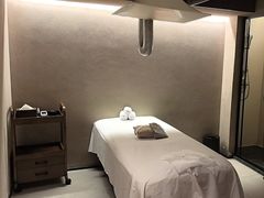-灸春堂·专业艾灸·连锁品牌(之江银泰店)