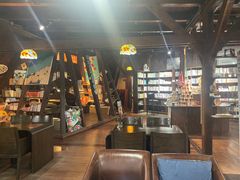-良友书坊(安徽路店)