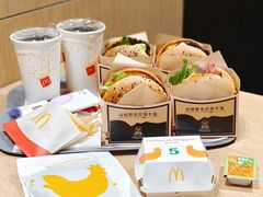 -麦当劳(海岸城店)