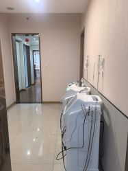 -成都苗方清颜专业祛痘