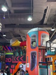 -欧酷世界动力星球(王府井奥莱UP TOWN店)