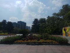 -英雄广场