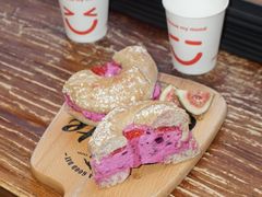 -Catch Bagel(芳草地店)