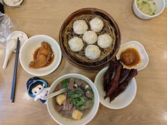 -佬钱湾仔(衣裳街店)