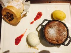 -恰餐厅及酒吧 CHAR Bar & Grill (北京丽都皇冠假日店)