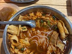 -柳州肥姨妈大骨螺蛳粉(沙河店)