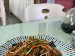 -天天向上素食餐厅(五台山店)