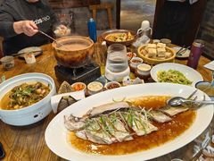 剁椒翘嘴白-丹江渔村(首都机场店)
