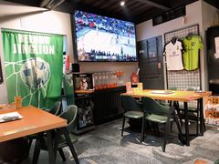 -京狮炙燥·精酿烧烤(首经贸店)
