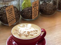 芝麻酱糖饼拿铁-COFFEE HOLIC(朝外SOHO店)