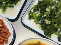 -老班长·小龙虾·鲜货烧烤大排档(金街美地店)
